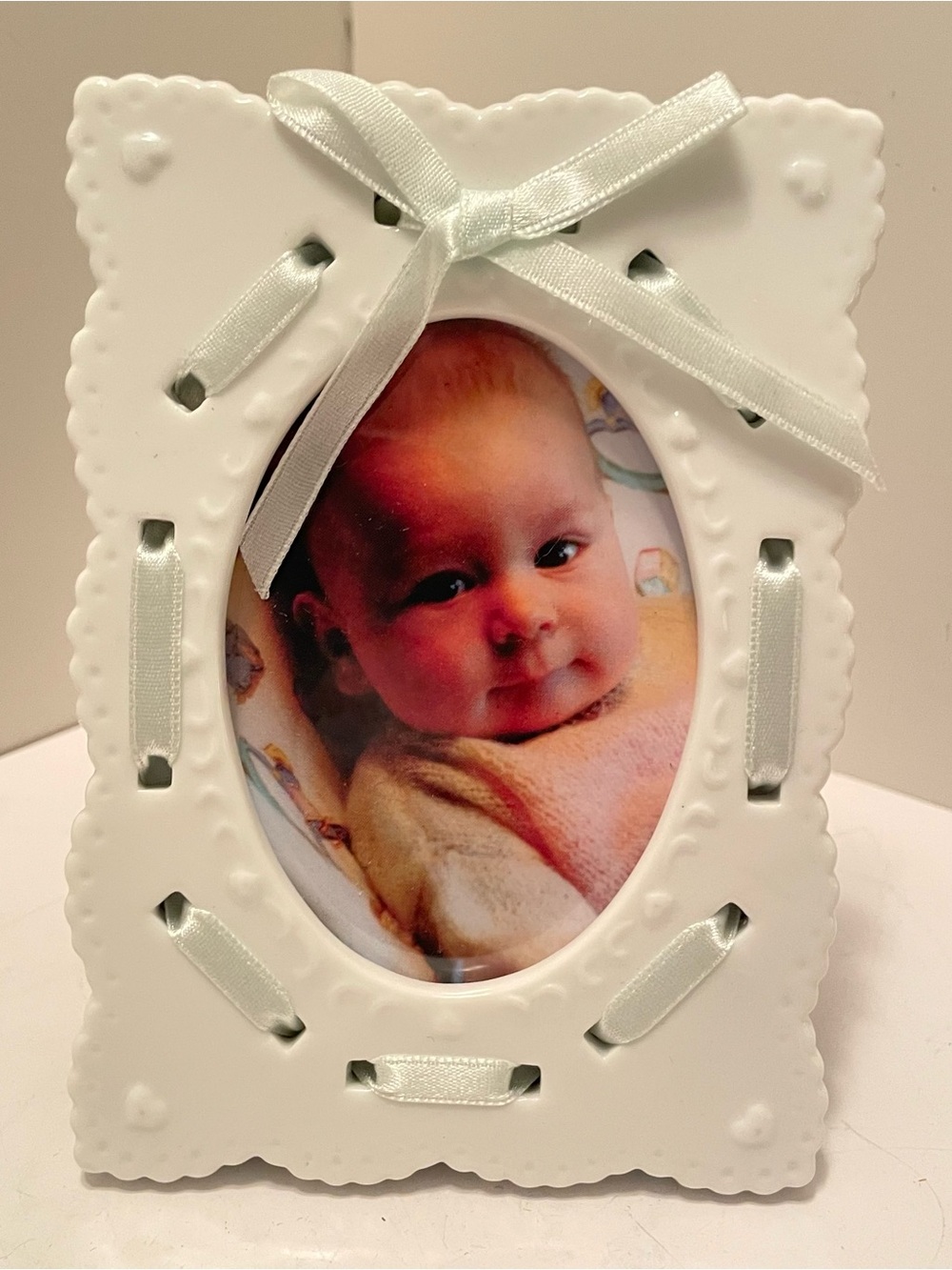 Vintage Russ Berrie Porcelain Baby Frame Blue Ribbon Holds 2.5 X 3.5 Photo